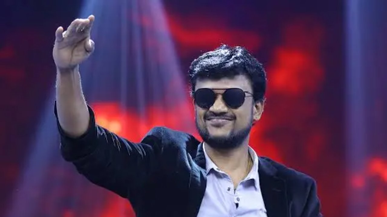 Sathyan Mahalingam Playback Singer portfolio 2